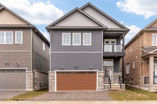 520 Clayton Avenue, Peterborough, ON, K9K0H5 | Card Image