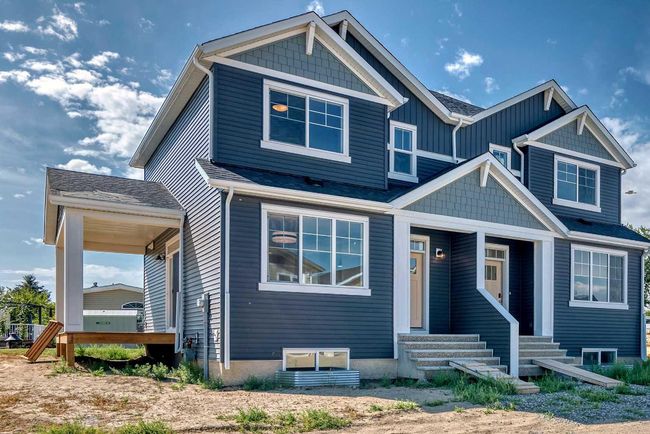 41 White Pelican Way, Home with 3 bedrooms, 2 bathrooms and 2 parking in Lomond AB | Image 18