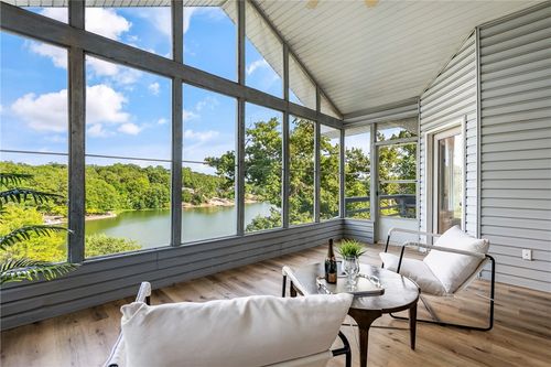 43 Strichen Ln, Bella Vista, AR, 72715-4020 | Card Image