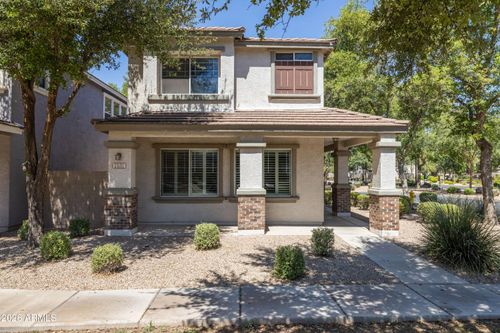 1531 S Longspur Ln, Gilbert, AZ, 85296-9647 | Card Image