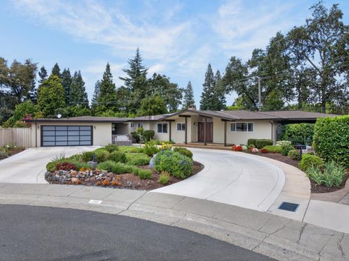 211 Callnon Court, Sacramento, CA, 95864 | Card Image