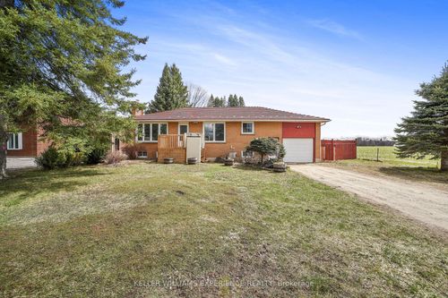 7925 10 County Road, Essa, ON, L0M1B1 | Card Image