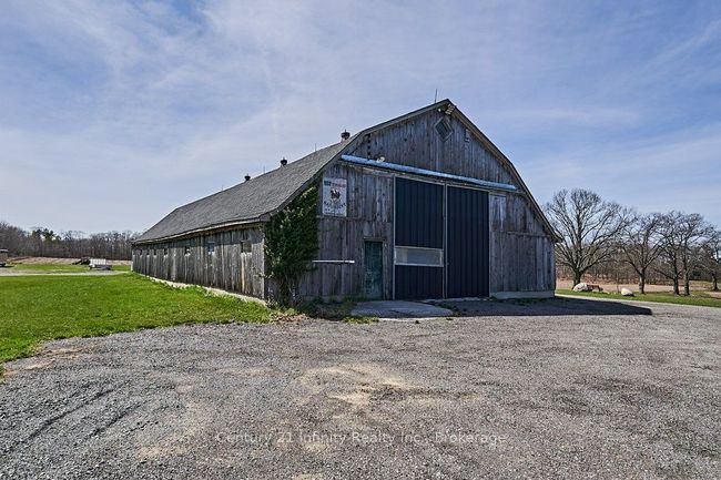 4384 Boundary Rd, Home with 3 bedrooms, 2 bathrooms and 20 parking in Pontypool ON | Image 31
