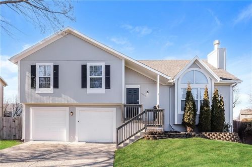 17310 S Ingrid St, Gardner, KS, 66030-9442 | Card Image