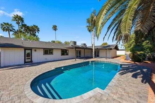 5610 E Charter Oak Rd, Scottsdale, AZ, 85254-4311 | Card Image