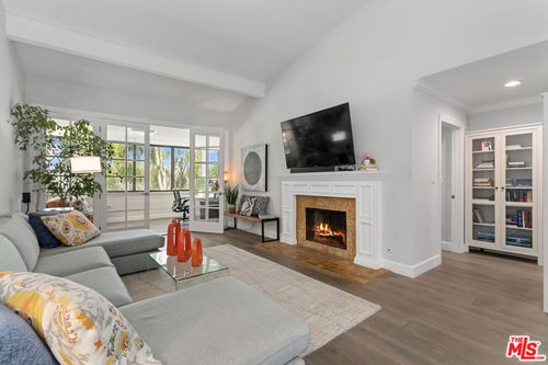 apt-302-310 Tahiti Way, Marina del Rey, CA, 90292-6746 | Card Image