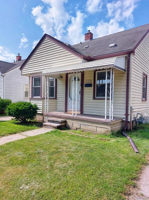 14535 Russell, Allen Park, MI, 48101 | Card Image