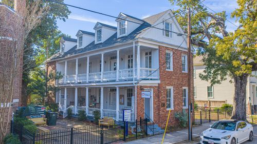 79 America Street, Charleston, SC, 29403 | Card Image