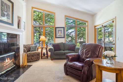 h30-880 Homestead Dr, Edwards, CO, 81632-5530 | Card Image