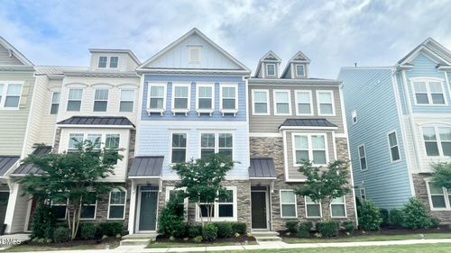 326 Great Northern Sta, Apex, NC, 27502-2473 | Card Image