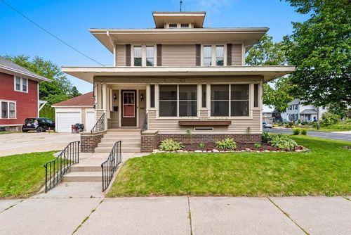 701 N 7th Street, Manitowoc, WI, 54220 | Card Image