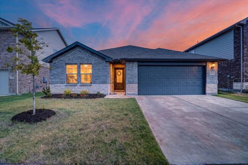 2413 Ponca Dr, Fort Worth, TX, 76179-1054 | Card Image