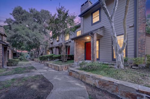 508-9910 Royal Ln, Dallas, TX, 75231-1821 | Card Image