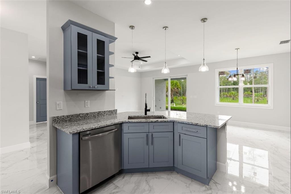 Residential Lease in NAPLES 5