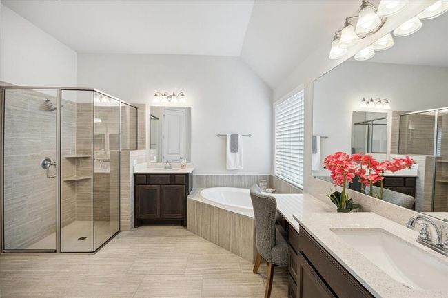 Primary bathroom | Image 15