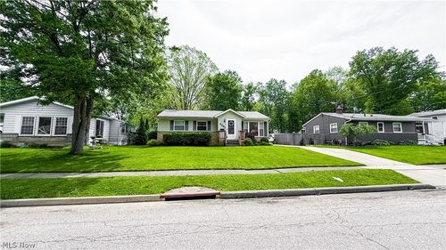 4261 Osage St, Stow, OH, 44224-3515 | Card Image