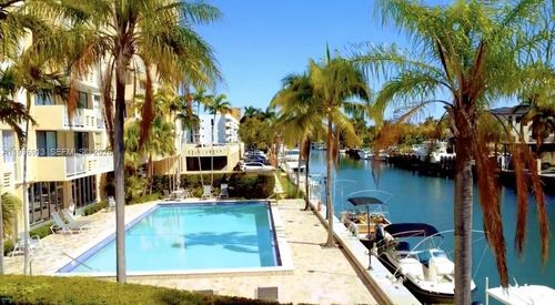 apt-308-2350 Ne 135th St, North Miami, FL, 33181-3527 | Card Image