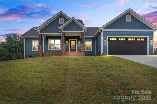 18 Morningside Dr, Granite Falls, NC, 28630-9334 | Card Image