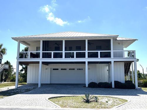 201 Park Point Cir, Cape San Blas, FL, 32456-4082 | Card Image
