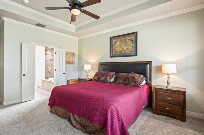 317 Paddle Boat Dr, House other with 4 bedrooms, 2 bathrooms and null parking in Granbury TX | Image 9