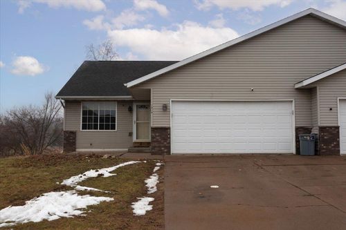 2409 Ridgewood St, Menomonie, WI, 54751-5689 | Card Image