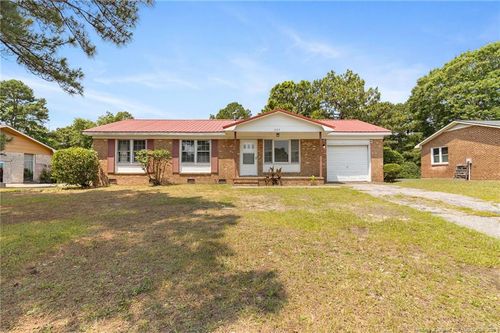 1222 Kienast Dr, Fayetteville, NC, 28314-5418 | Card Image
