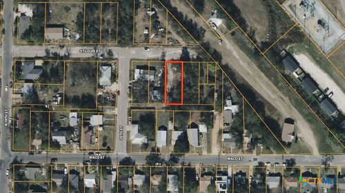 2006 Saint Louis St, Gatesville, TX, 76528-1764 | Card Image