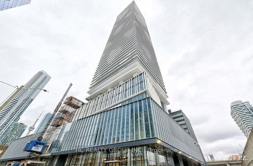 3907-138 Downes St, Toronto, ON, M5E0E4 | Card Image