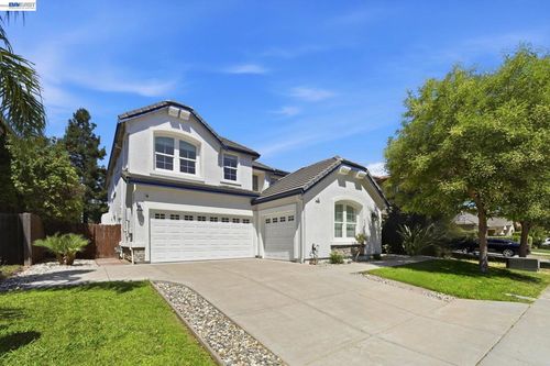 15 Vitruvius Ct, Oakley, CA, 94561-1778 | Card Image