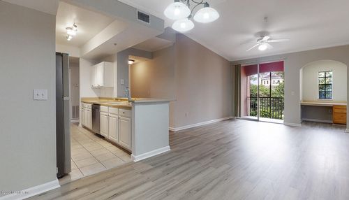 505-10075 Gate Pkwy N, JACKSONVILLE, FL, 32246-4418 | Card Image