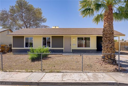 4829 Hot Springs Ave, Las Vegas, NV, 89110-1507 | Card Image