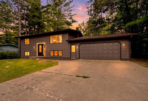 1705 Fraser Dr, Grand Rapids, MN, 55744-4134 | Card Image