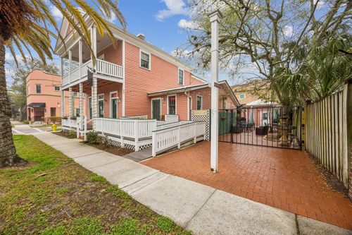 218 Ash St, Fernandina Beach, FL, 32034-4048 | Card Image