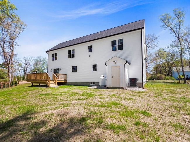316 Old Westport Rd, House other with 5 bedrooms, 4 bathrooms and 6 parking in Dartmouth MA | Image 7