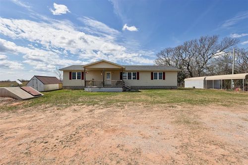 36999 Macomb Estates Rd, Macomb, OK, 74852-2200 | Card Image