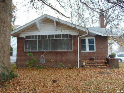 2202 Walnut Street, House other with 2 bedrooms, 2 bathrooms and null parking in Murphysboro IL | Image 1