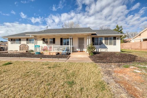 223 E 800 S, Ivins, UT, 84738-5002 | Card Image