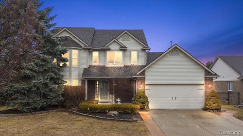 21209 Clear Creek Blvd, Clinton Twp, MI, 48036-1466 | Card Image