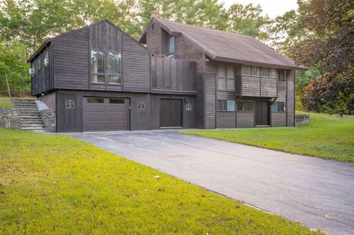 2 Flynn Road, Raymond, ME, 04071 | Card Image