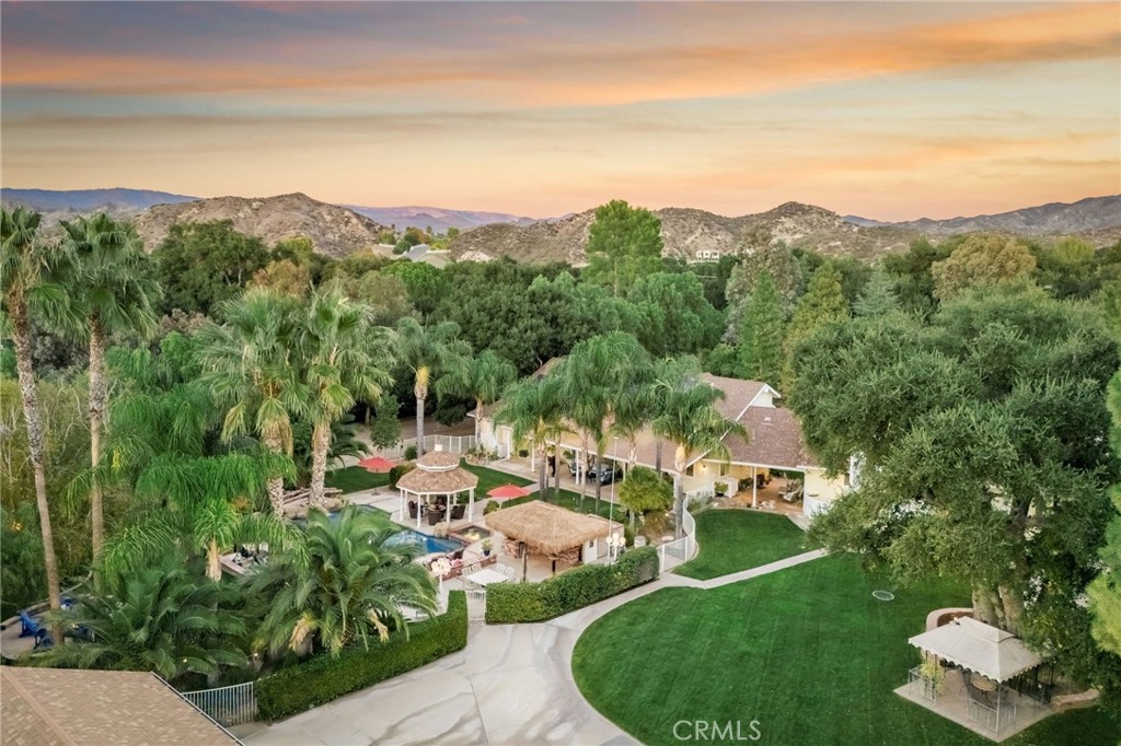 Residential in Canyon Country