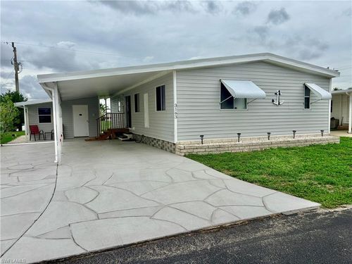 3163 Indian Village Ln, NORTH FORT MYERS, FL, 33917-1539 | Card Image