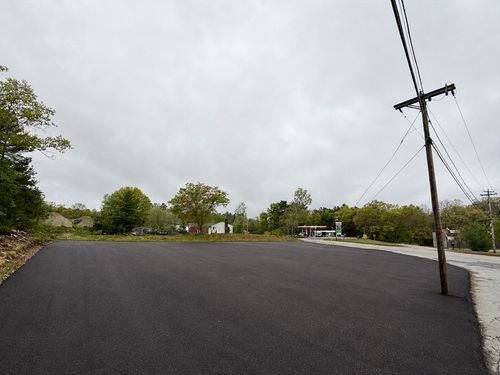 685 Quaker Hwy, Uxbridge, MA, 01569 | Card Image
