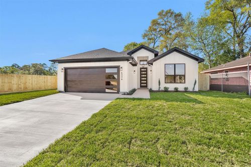 6334 Roughlock St, Houston, TX, 77016-1333 | Card Image