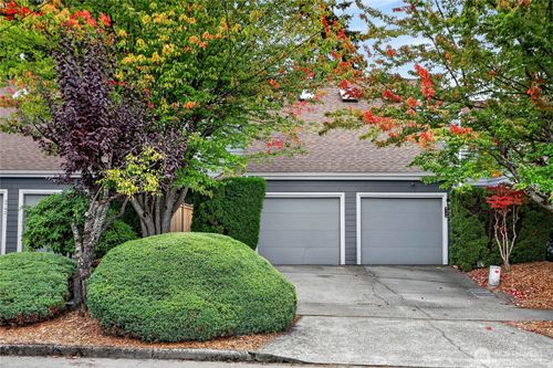 9738 Ashworth Ave N, Seattle, WA, 98103-3504 | Card Image