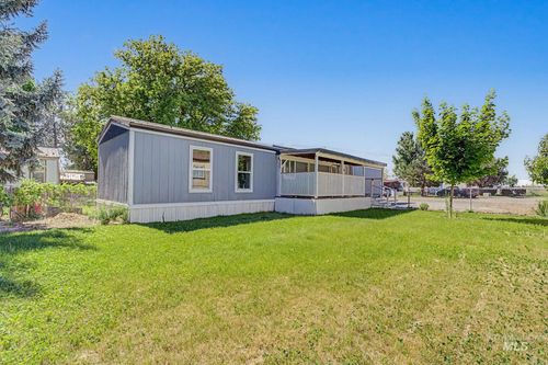 33-1220 N 4th St, Parma, ID, 83660-5569 | Card Image