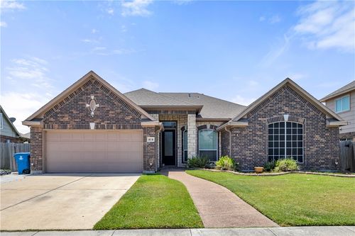 414 Long Pointe Dr, Portland, TX, 78374-4223 | Card Image