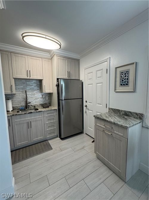 apt-p4-190 N Collier Blvd, MARCO ISLAND, FL, 34145-3268 | Card Image