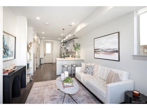 3-405 Harrison St, Denver, CO, 80206-4517 | Card Image