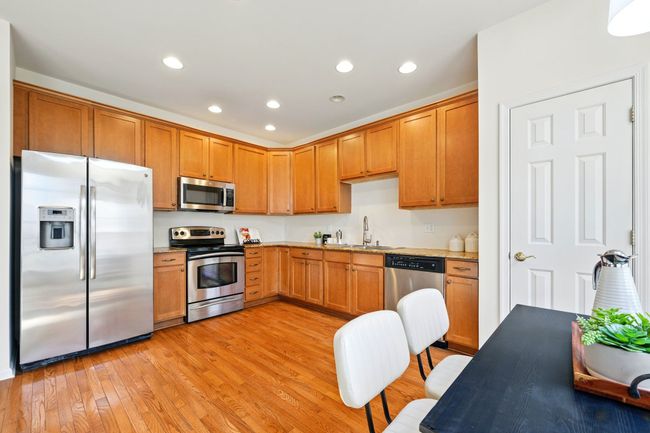 49935 Blackberry Trl, Condo with 3 bedrooms, 3 bathrooms and null parking in Novi MI | Image 8