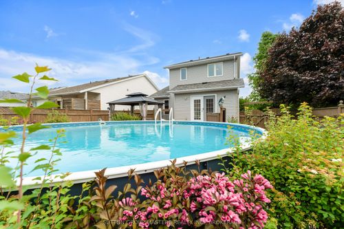 916 Rainbow Cres, Kingston, ON, K7K7H7 | Card Image